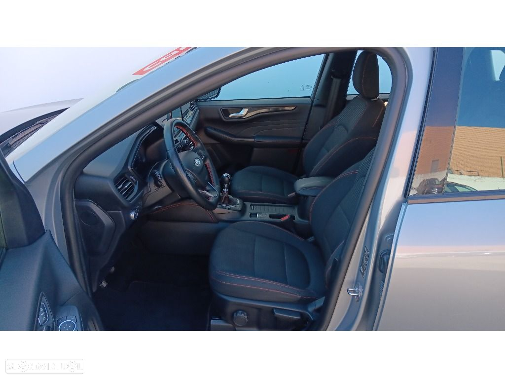 Ford Kuga 1.5 EcoBoost ST-Line - 3