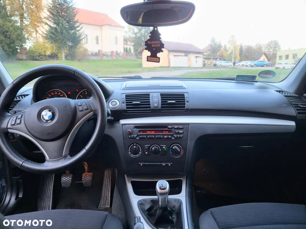 BMW Seria 1 118i - 8