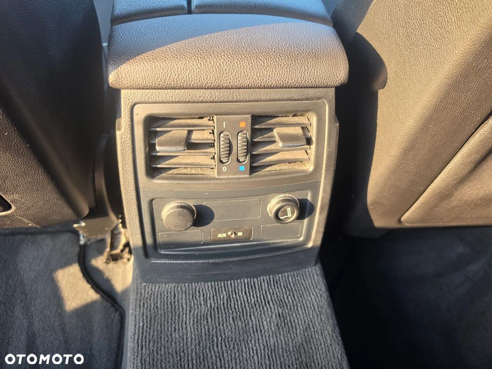 BMW Seria 5 525d Edition Exclusive - 24
