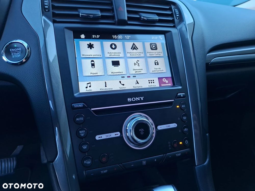 Ford Mondeo 2.0 Hybrid Titanium - 33