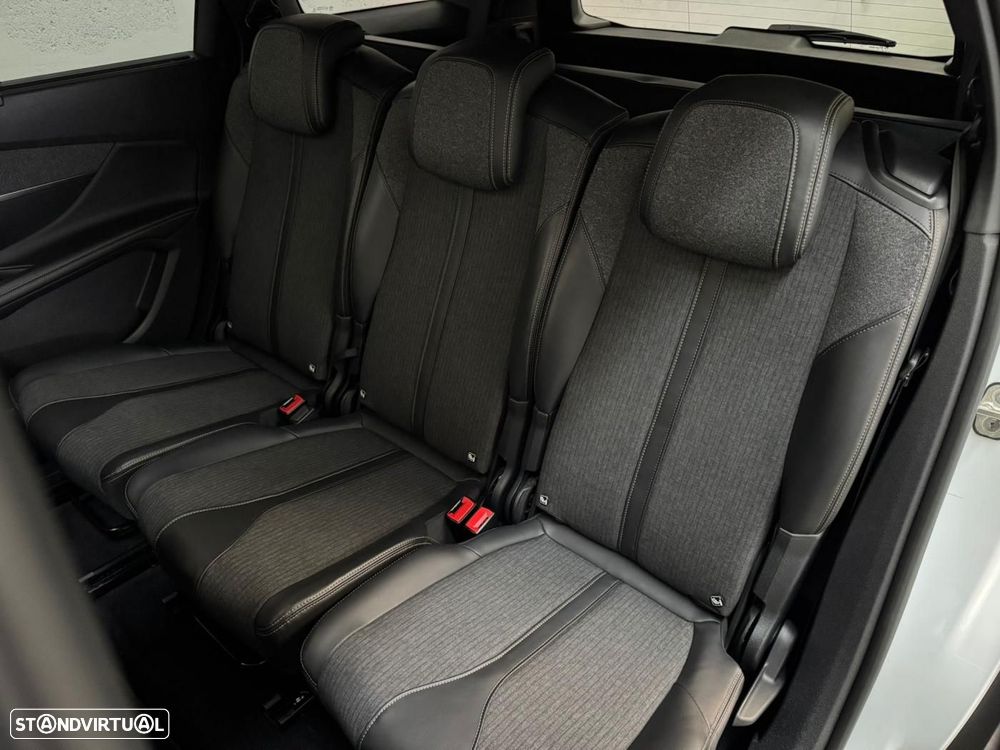 Peugeot 5008 1.5 BlueHDi GT Line EAT8 - 44