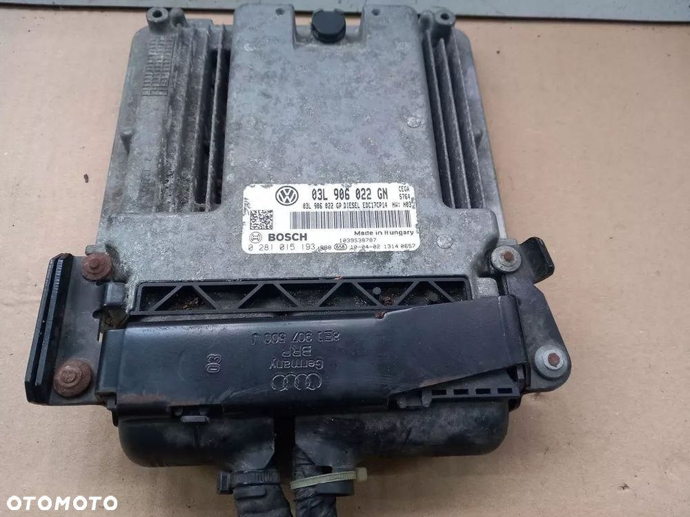 KOMPUTER STEROWNIK LEON II FR CEGA 03L906022GN - 2