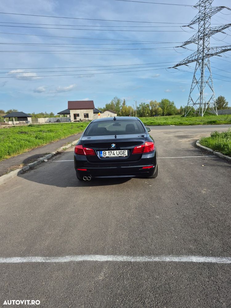 BMW Seria 5 525d xDrive AT - 8