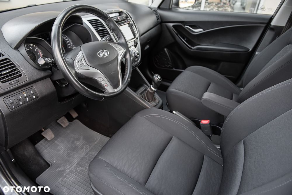 Hyundai ix20 1.6 Premium - 15