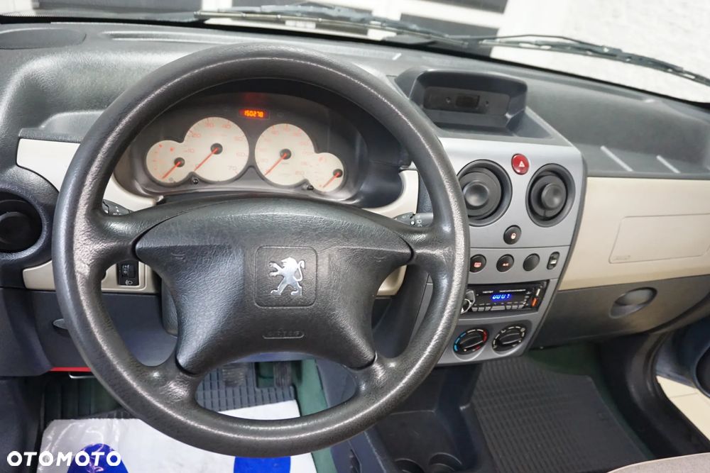 Peugeot Partner - 27