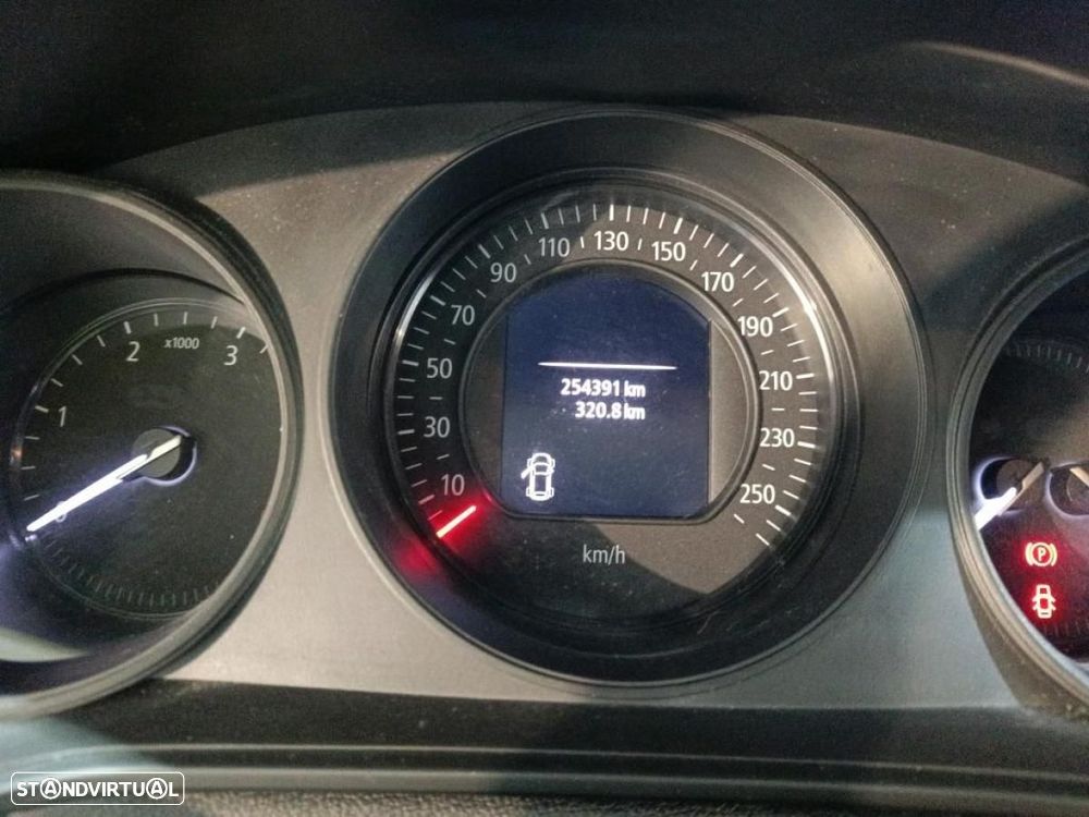 Renault Mégane 1.5 Blue dCi Limited - 7