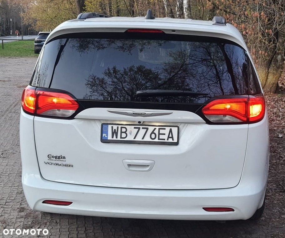 Chrysler Voyager - 5