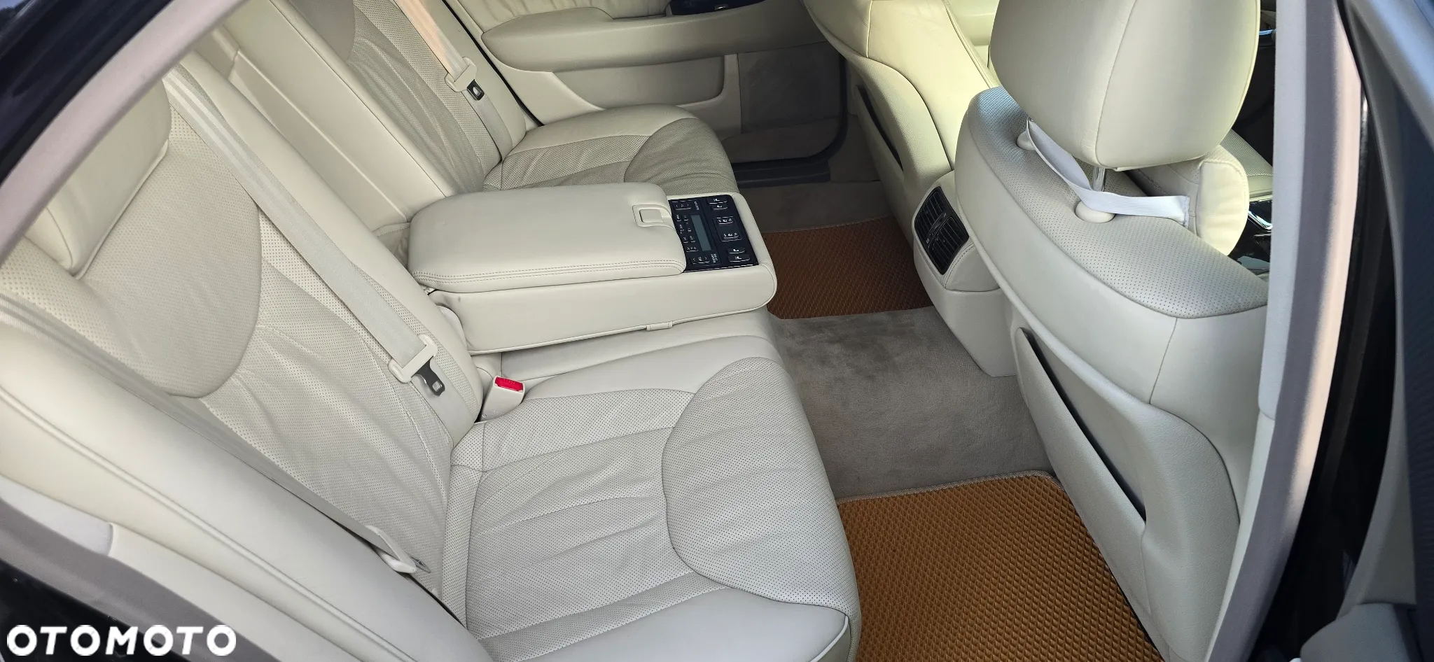 Lexus LS 430 Prestige - 12