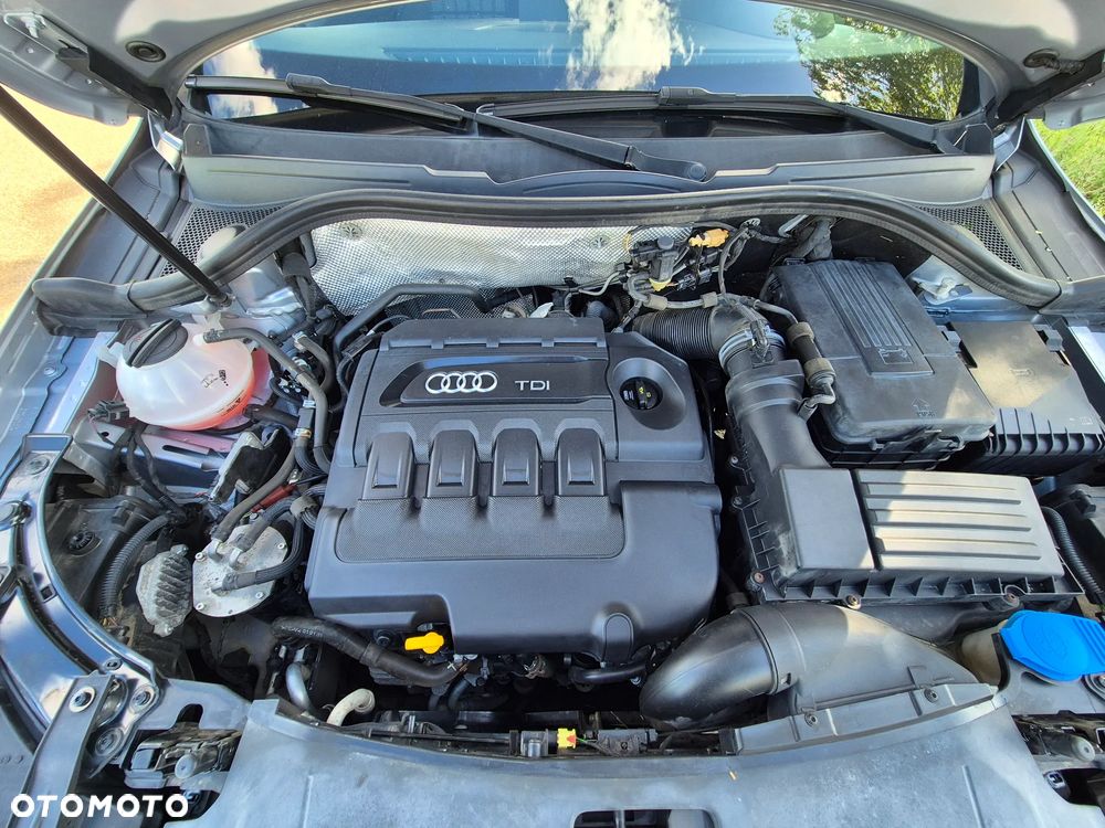 Audi Q3 2.0 TDI Design - 36