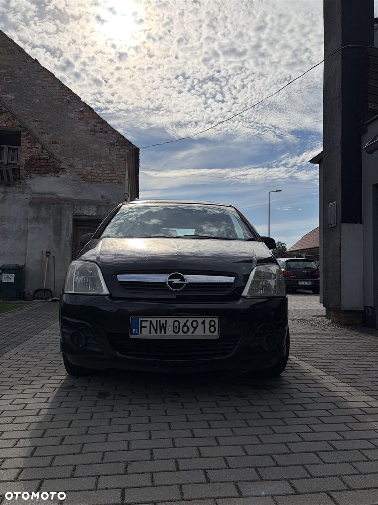Opel Meriva 1.6 Essentia - 4