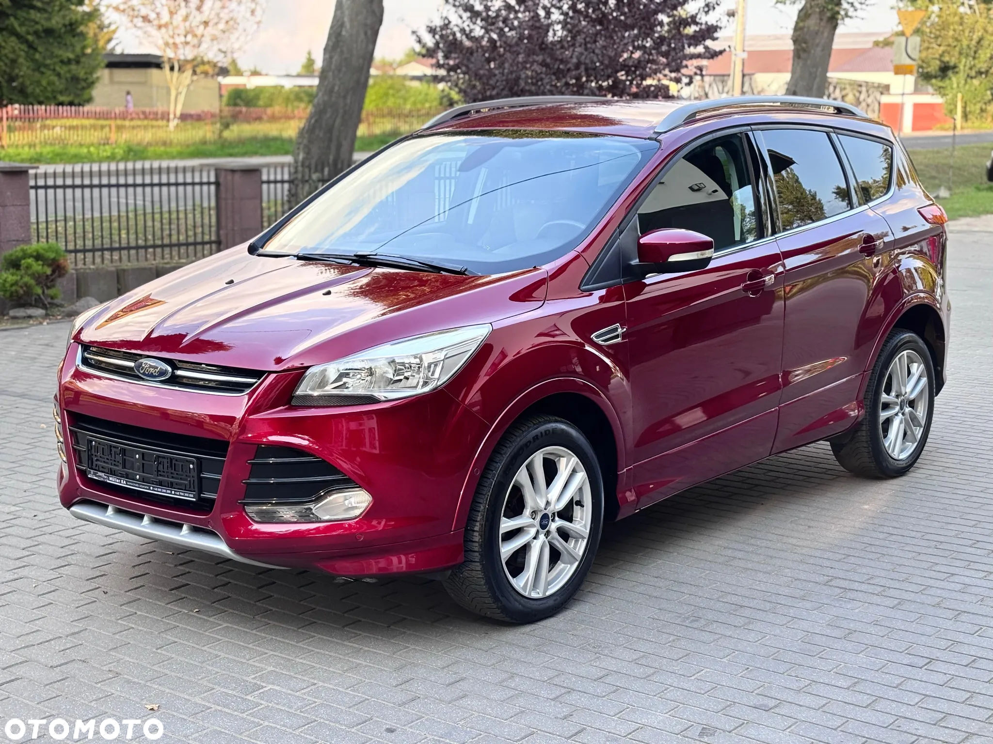 Ford Kuga - 12