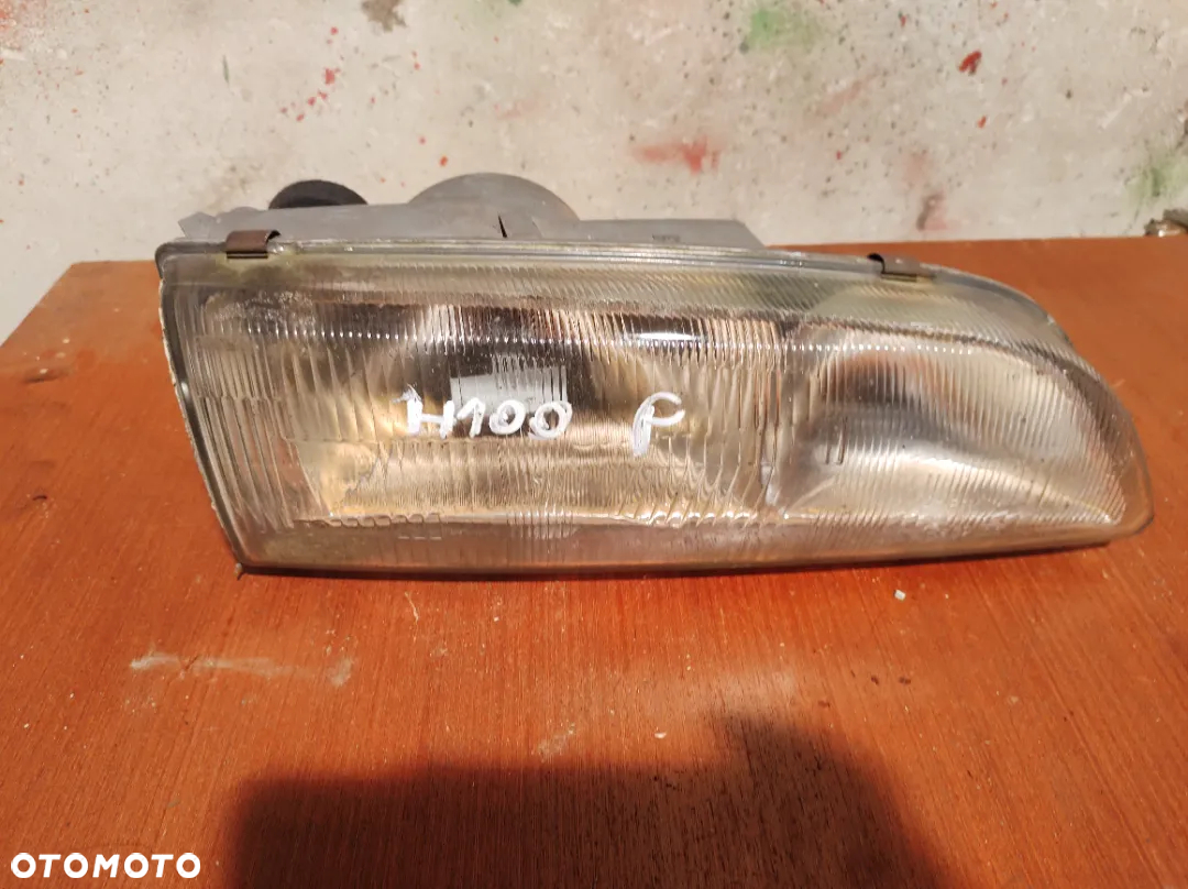 HYUNDAI H100 lampa przód prawa  lewa kierunkowskaz - 2