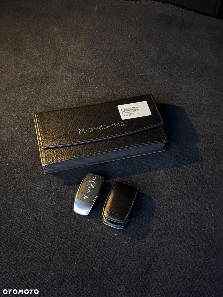 Mercedes-Benz GLA 200 4-Matic Progressive - 18