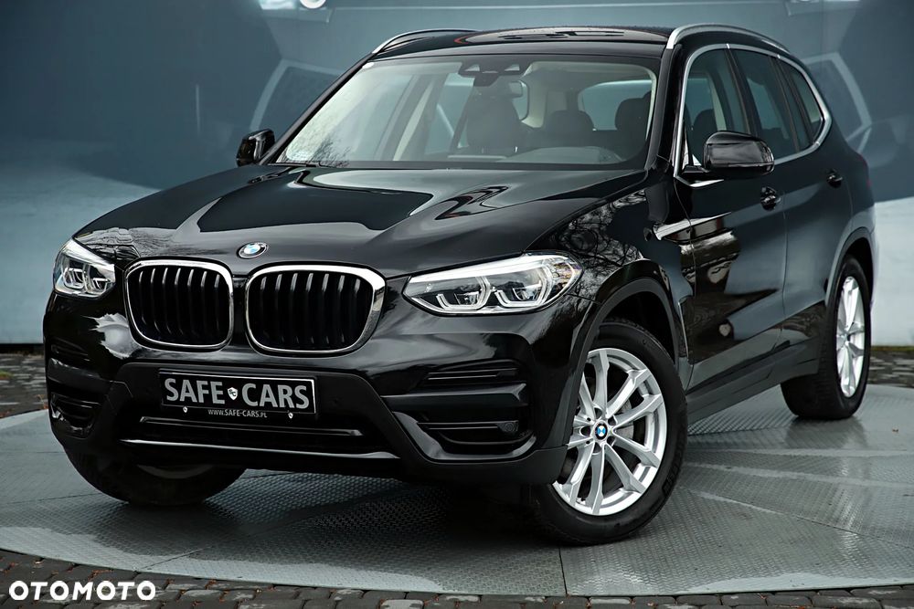 BMW X3 xDrive20i GPF Advantage - 2