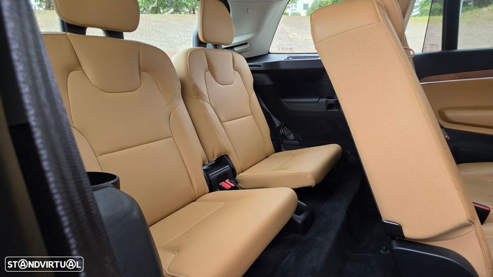 Volvo XC 90 2.0 D4 Momentum - 37