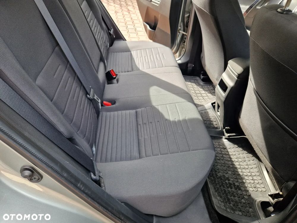 Toyota Auris 1.6 Comfort - 15