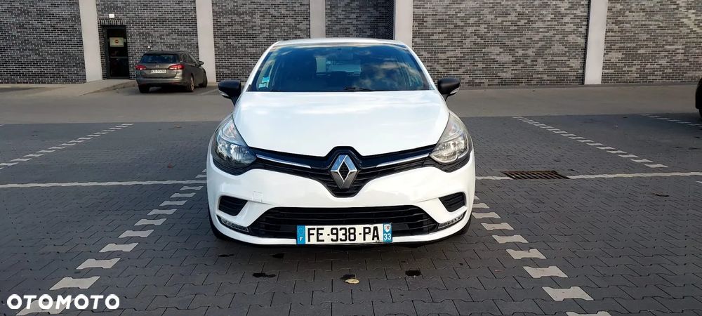 Renault Clio 1.5 dCi Energy Life - 11