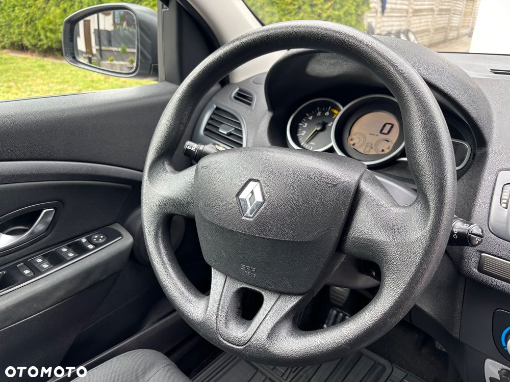 Renault Megane 1.6 16V 110 Expression - 25