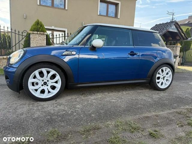 MINI Cooper - 1