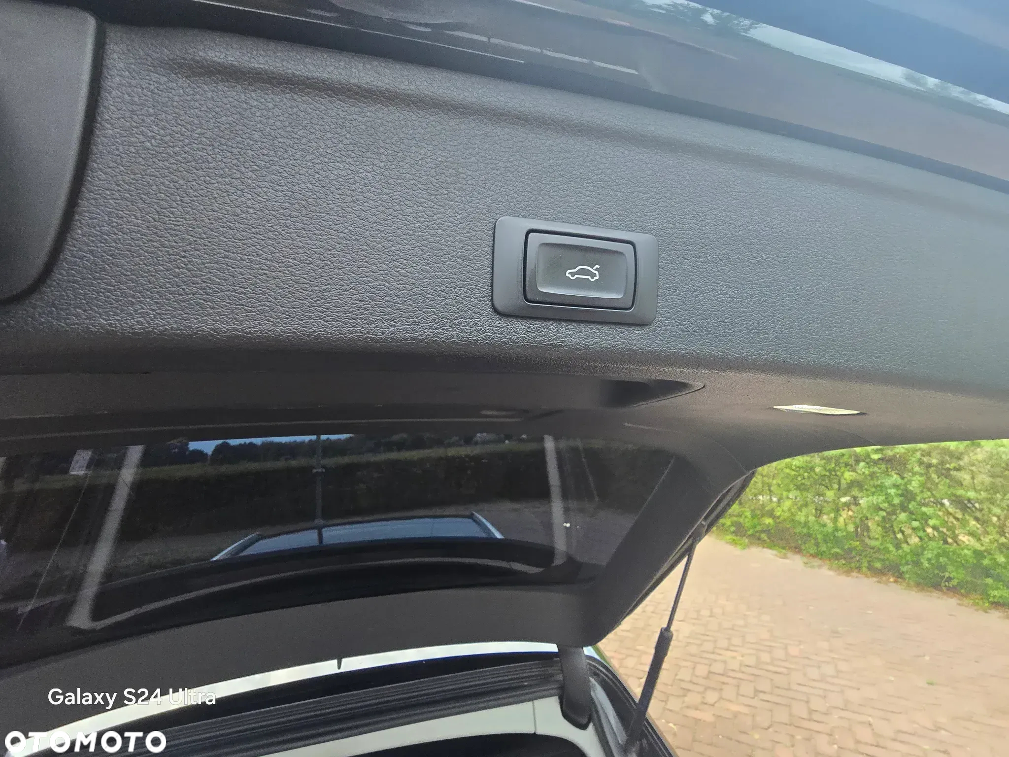 Audi A4 2.0 TDI S tronic - 24
