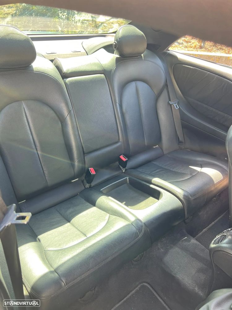 Mercedes-Benz CLK 220 CDi Avantgarde Aut. - 19