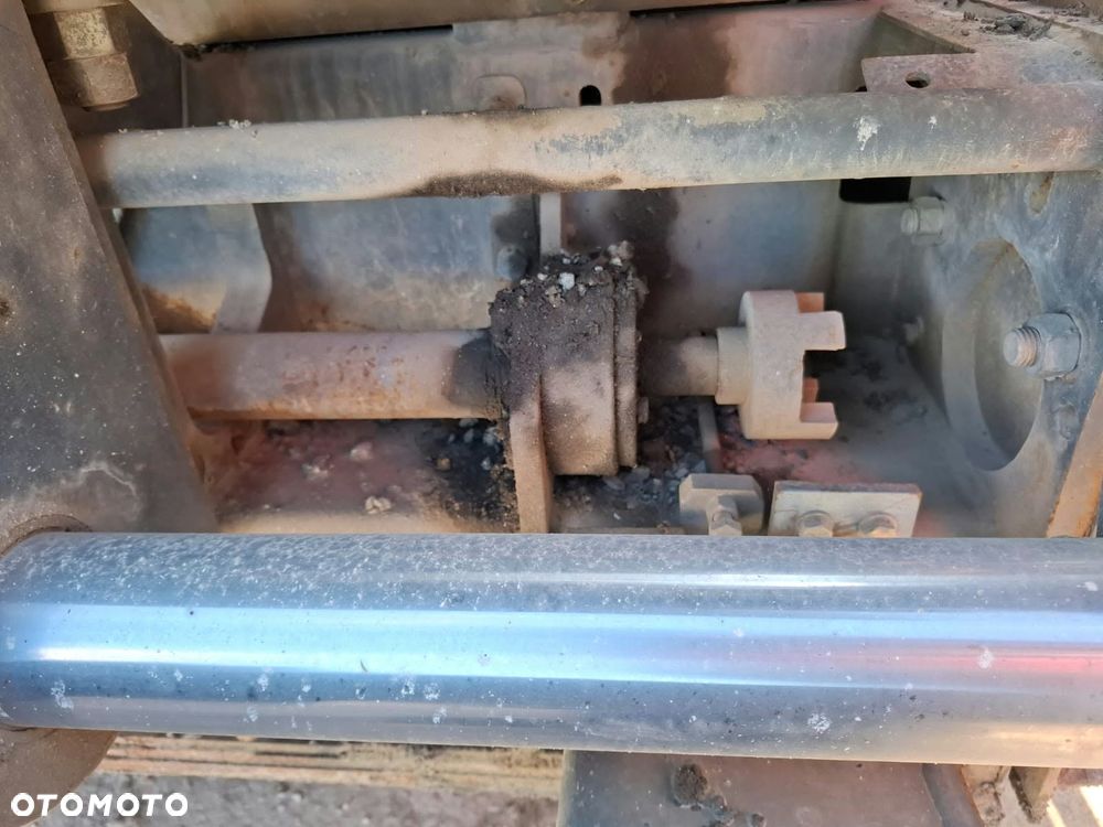 Volvo ABG P6820 - 14