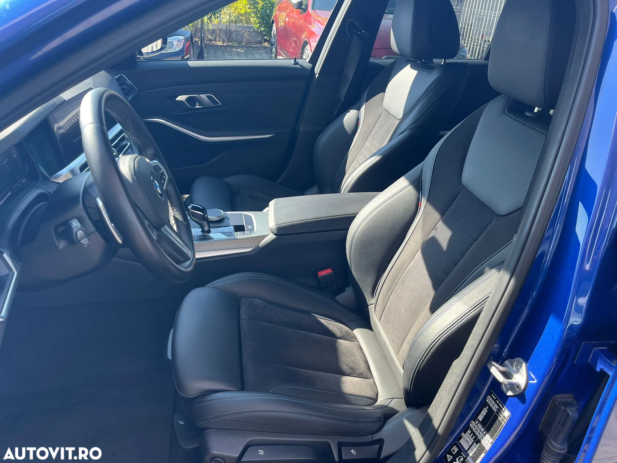 BMW Seria 3 320i AT - 16