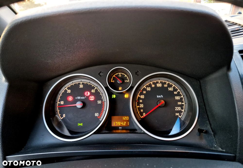 Opel Zafira 1.9 CDTI Navi - 15