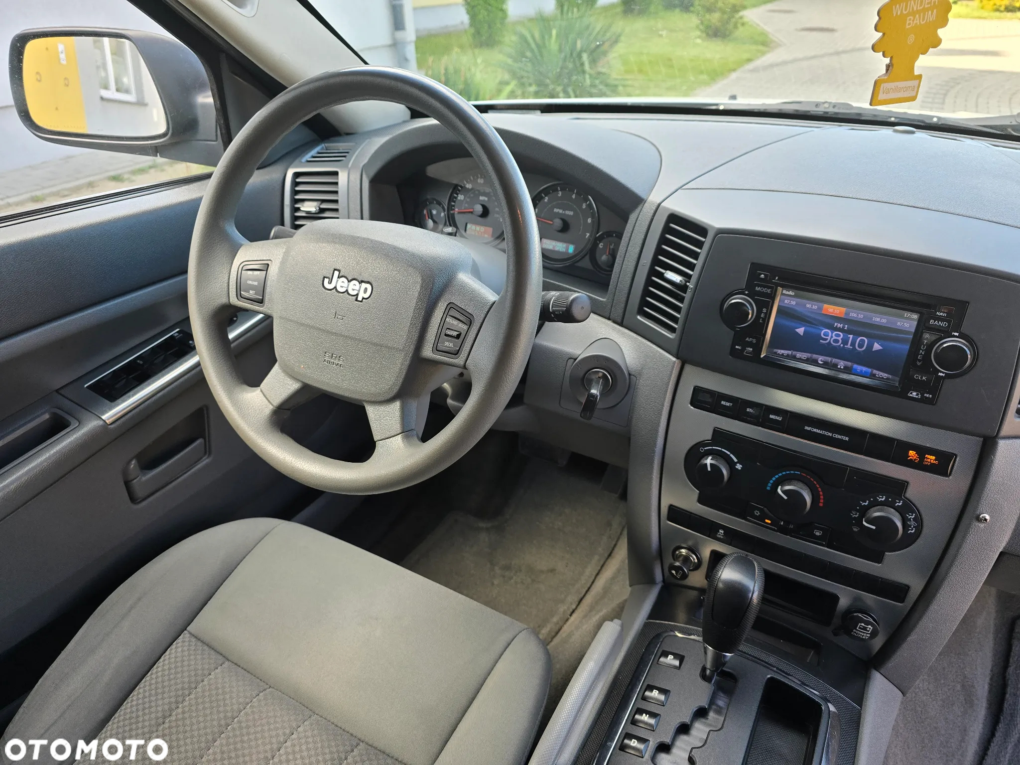 Jeep Grand Cherokee - 5