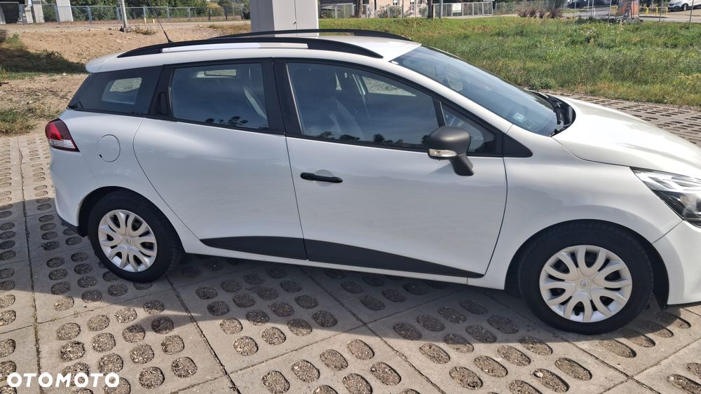 Renault Clio - 6