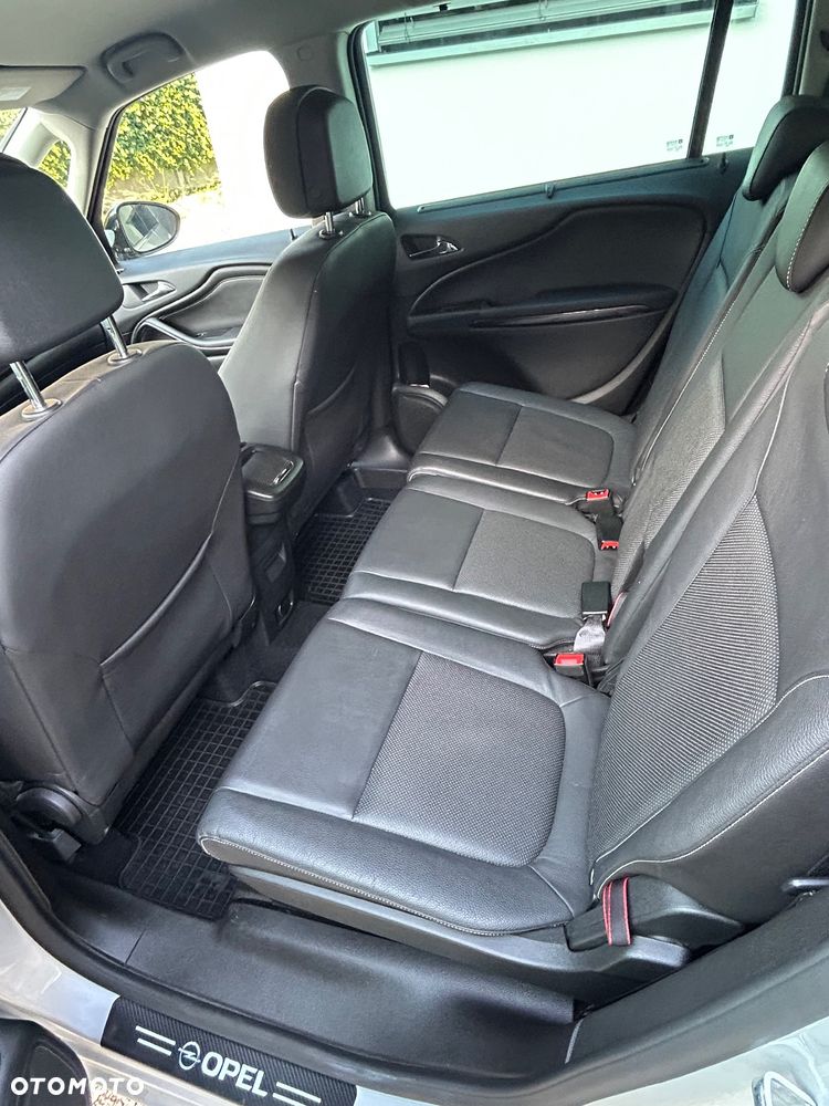 Opel Zafira 2.0 CDTI Cosmo - 15