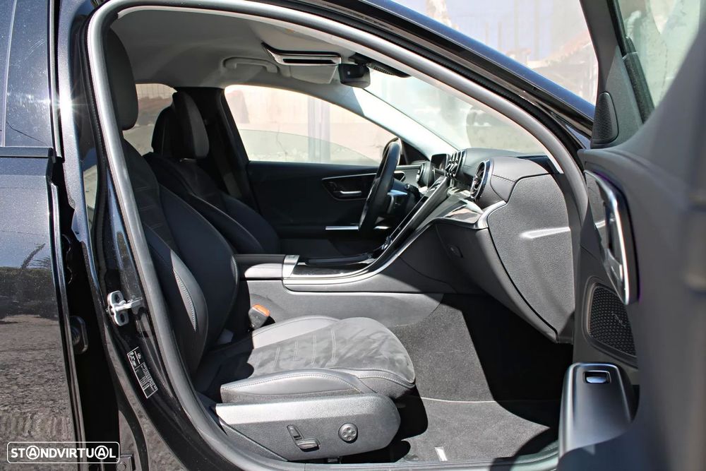Mercedes-Benz C 300 de T 9G-TRONIC AMG Line - 17