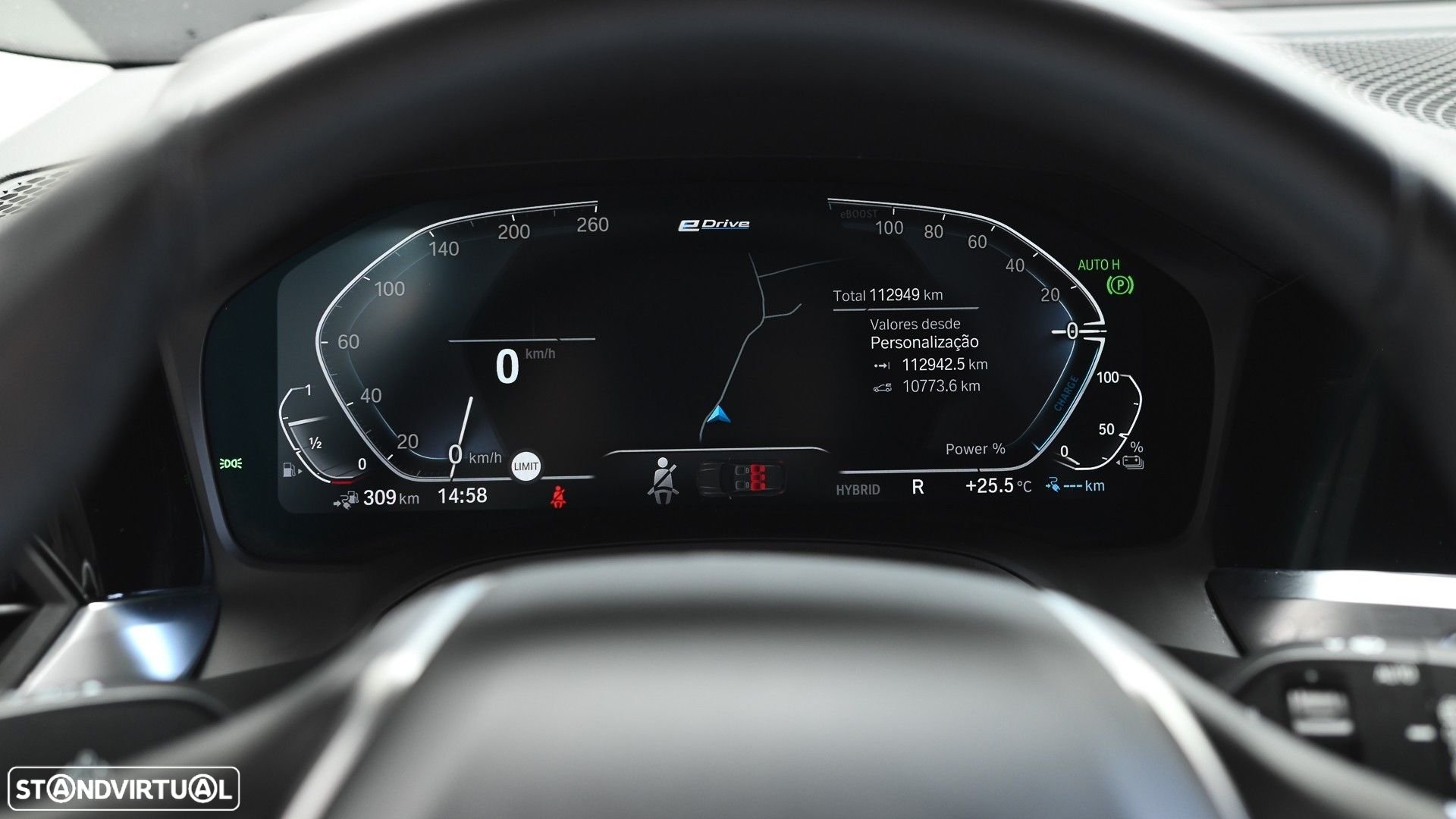 BMW 330 e Touring Line Sport Auto - 28