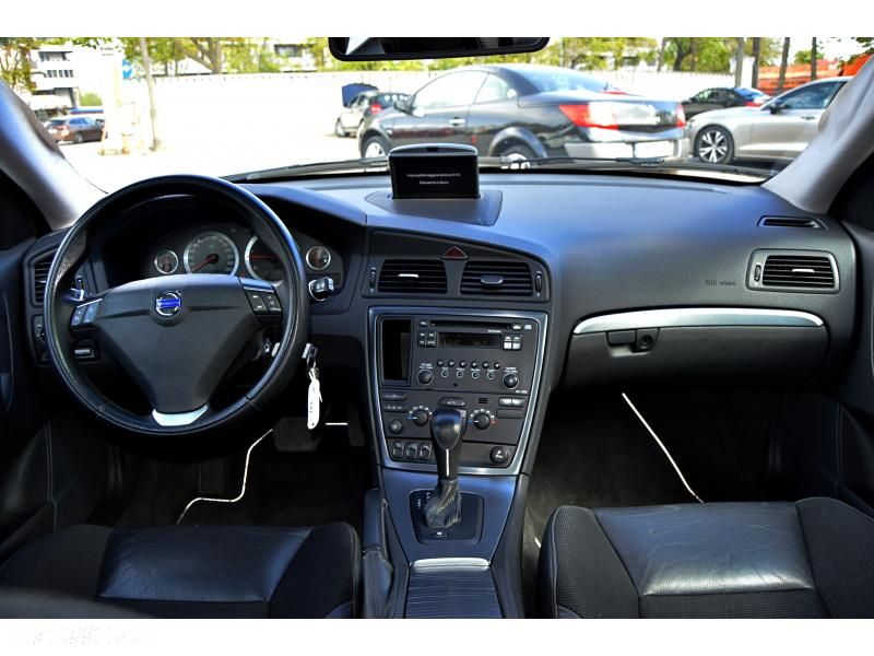 Volvo V70 D5 AWD DPF Momentum - 7