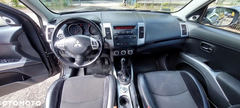 Mitsubishi Outlander 2.0 DID Intense - 6