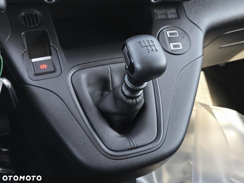 Fiat Nowy Doblo Maxi Van 1.5 BlueHDI S&S L2 - 19