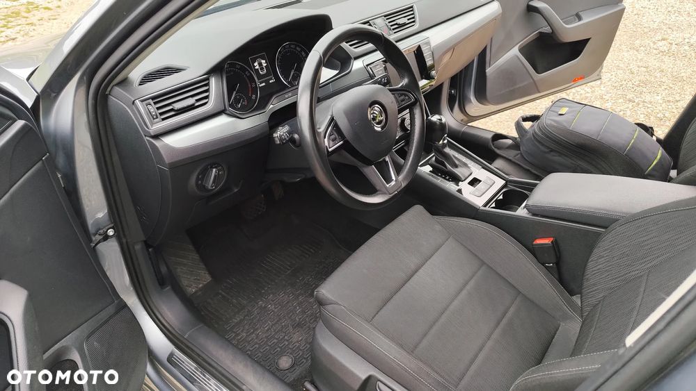 Skoda Superb 1.4 TSI ACT Ambition DSG - 7