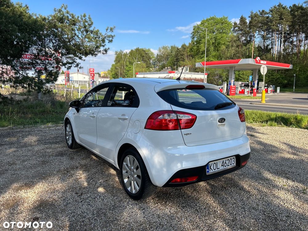 Kia Rio 1.4 Edition 7 - 27