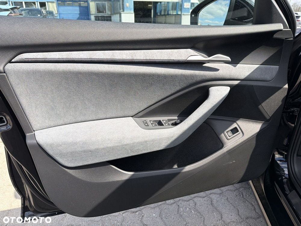 Skoda Superb 2.0 TDI SCR 4x4 Drive DSG - 10