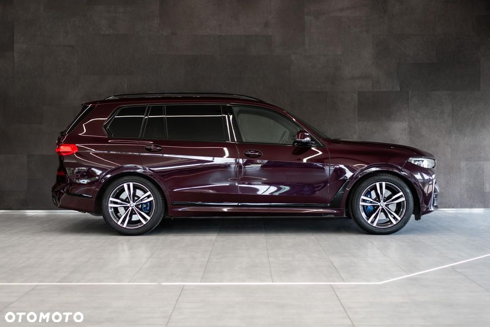 BMW X7 M50i sport - 9