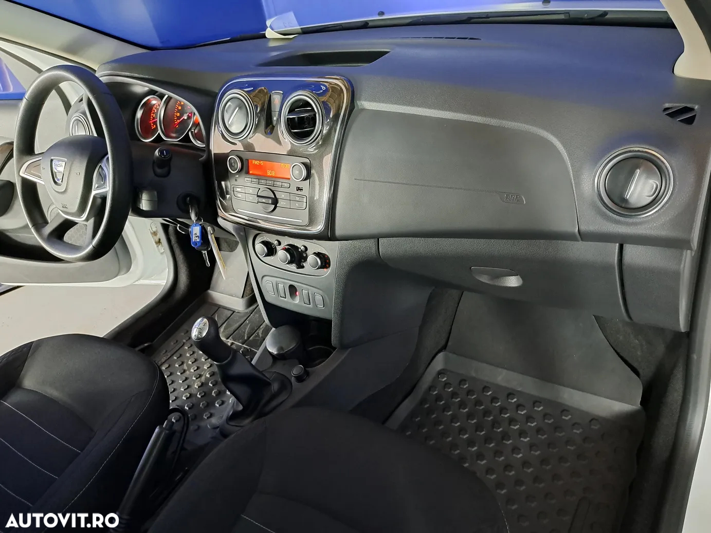 Dacia Logan - 15