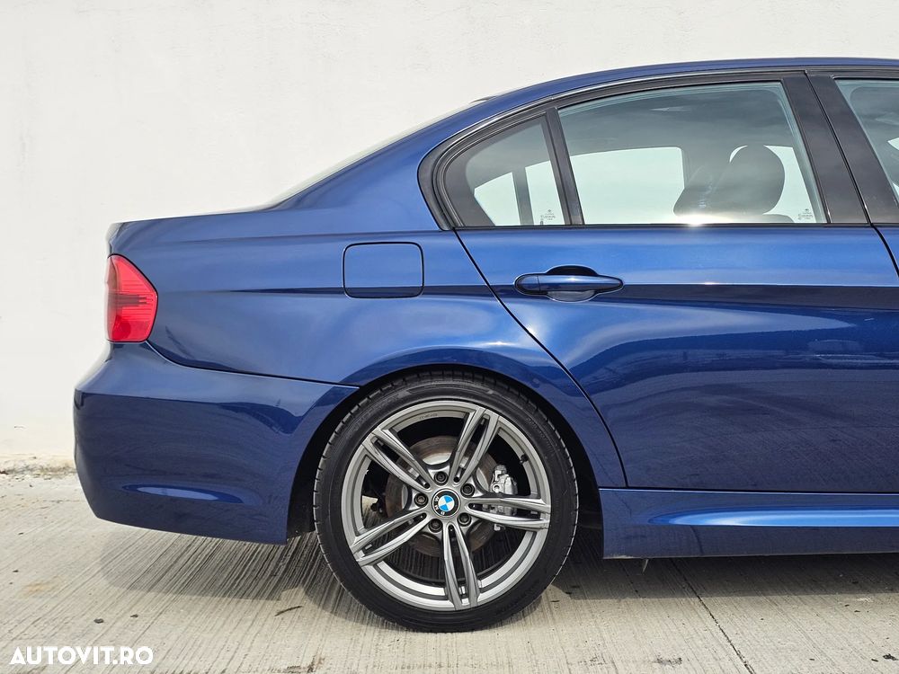 BMW Seria 3 318d DPF Edition Sport - 16