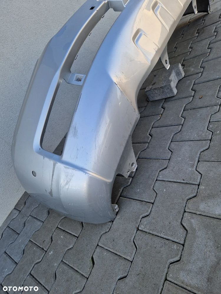 Zderzak Toyota Land Cruiser 200 L200 2007 - - 8