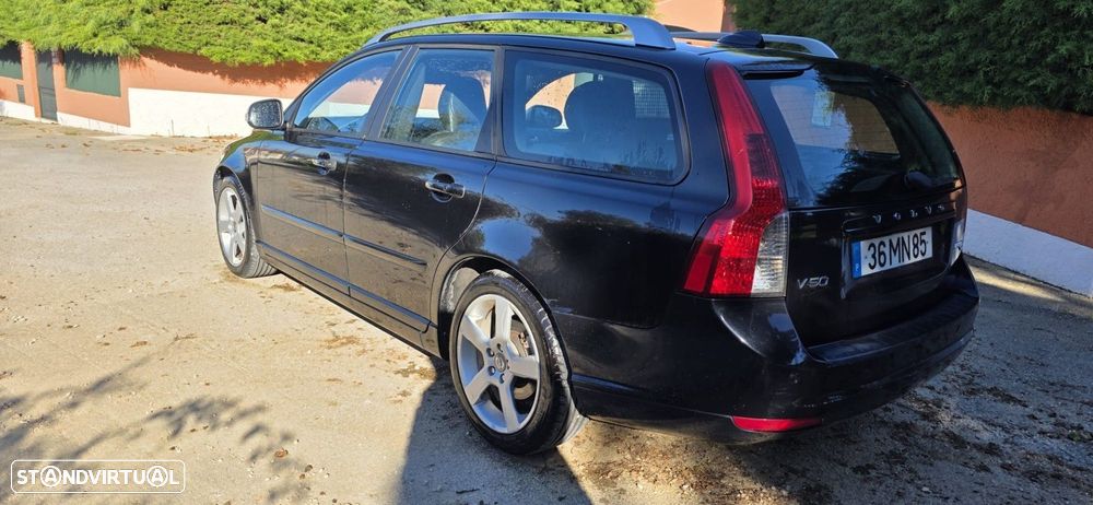 Volvo V50 1.6 D Drive R-Design Start/Stop - 4