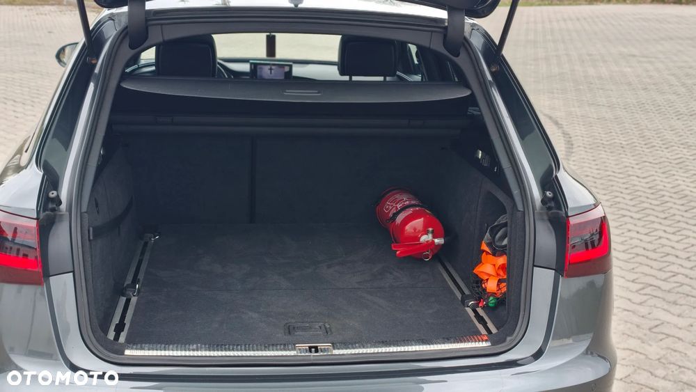 Audi A6 Avant - 18