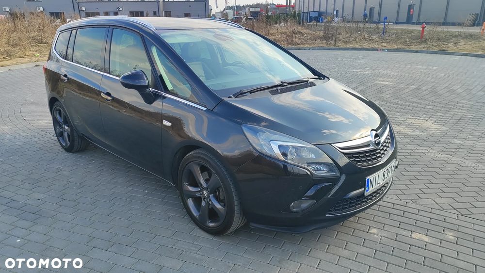 Opel Zafira - 1
