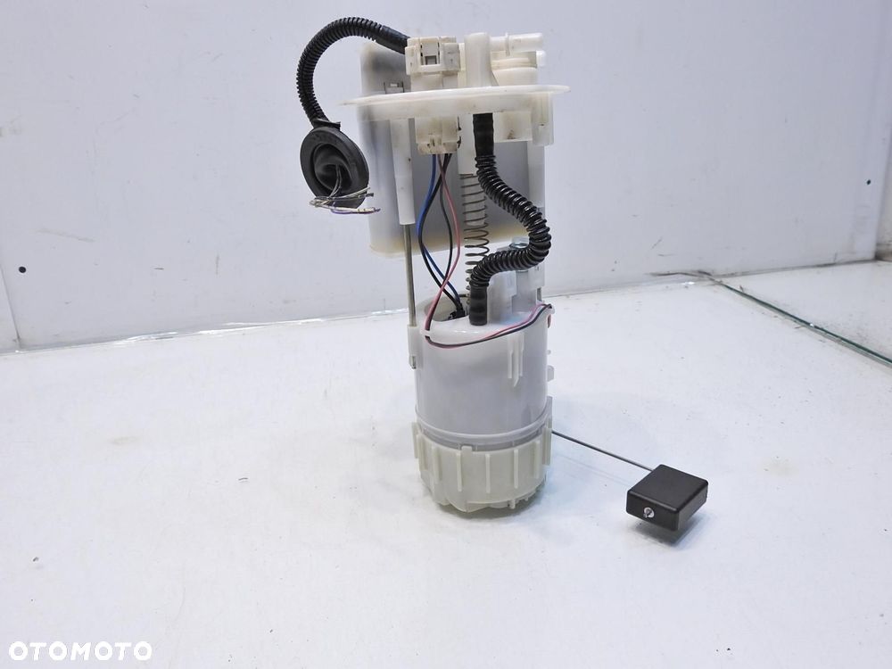 POMPA PALIWA TOYOTA AYGO I 1.0 - 3