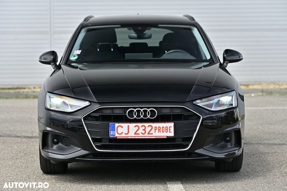 Audi A4 Avant 30 TDI S tronic - 6
