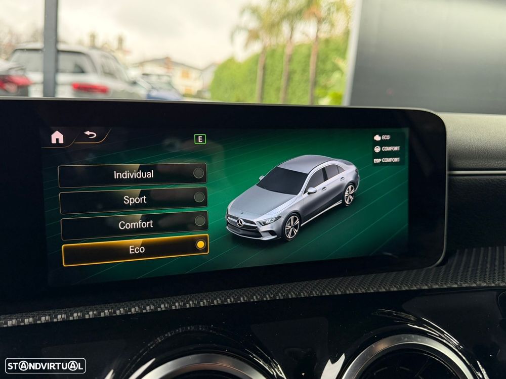 Mercedes-Benz A 200 Limousine d Style Plus Aut. - 54