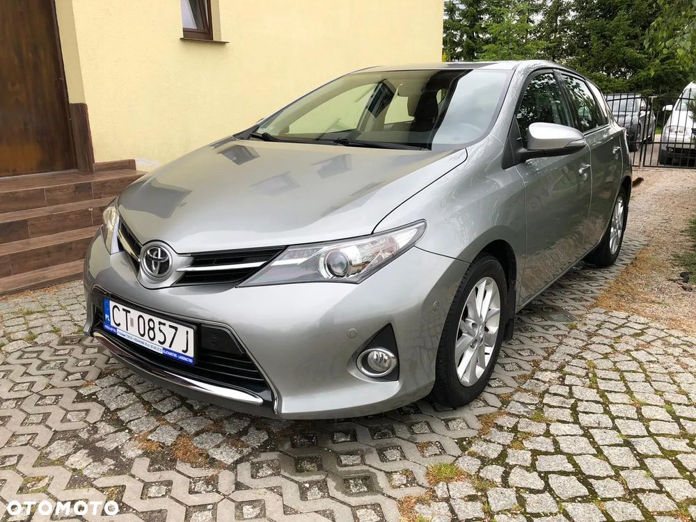 Toyota Auris 1.4 D-4D Premium + EU5 - 1